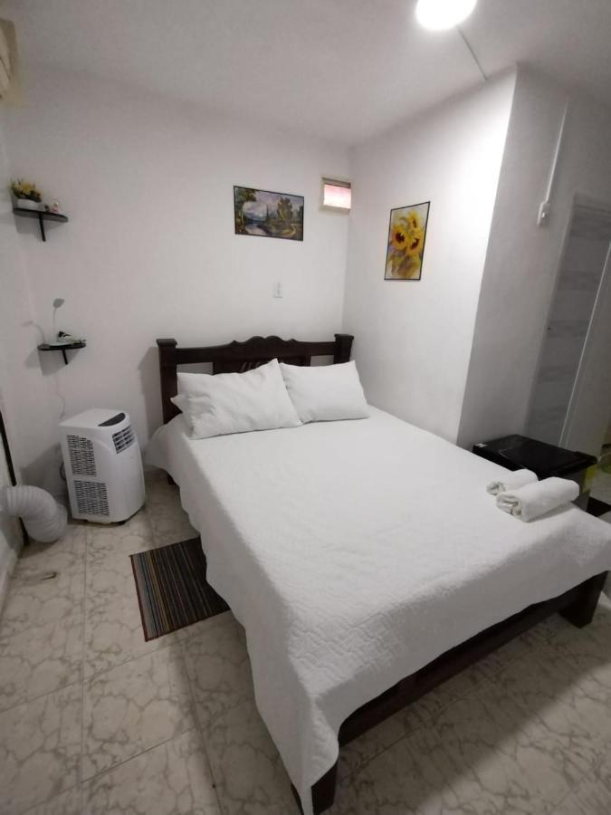 Habitacion Cerca De La Universidad Del Sinu Cartagena エクステリア 写真