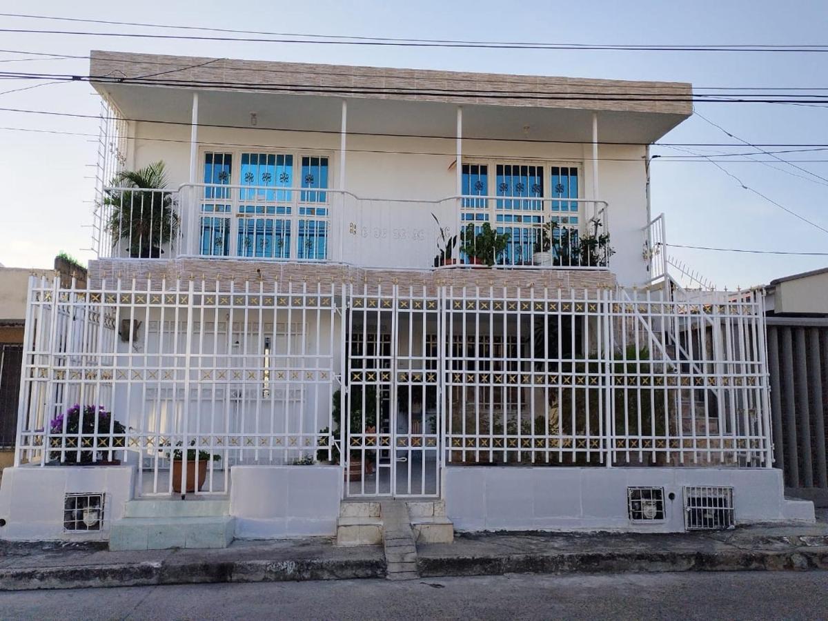 Habitacion Cerca De La Universidad Del Sinu Cartagena エクステリア 写真